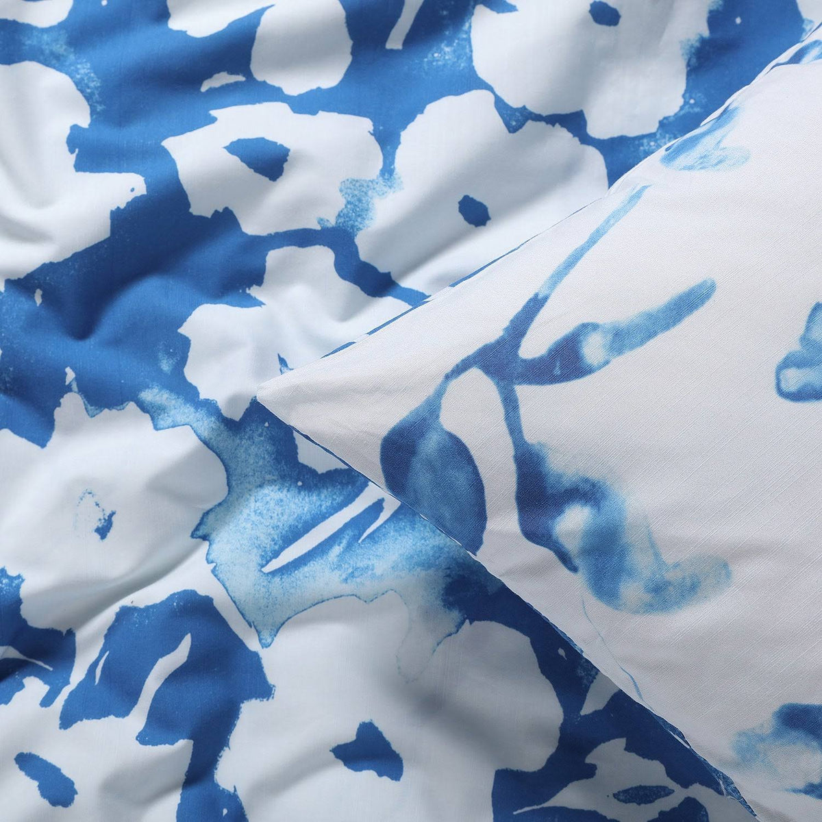 Ocean Blue Cotton Percale Reversible Duvet Cover Set W597