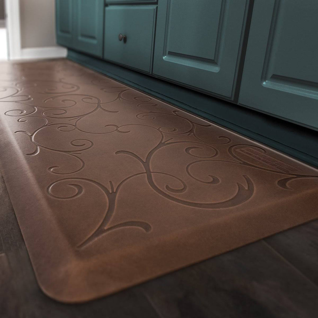 32x22 x 22x22 Studio Scalloped Antique Light Mat W226