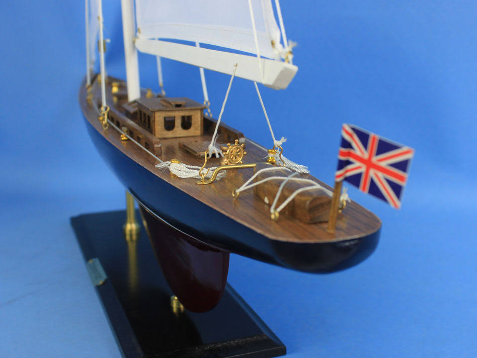 35x22 Wooden Model Sailing Yacht P220