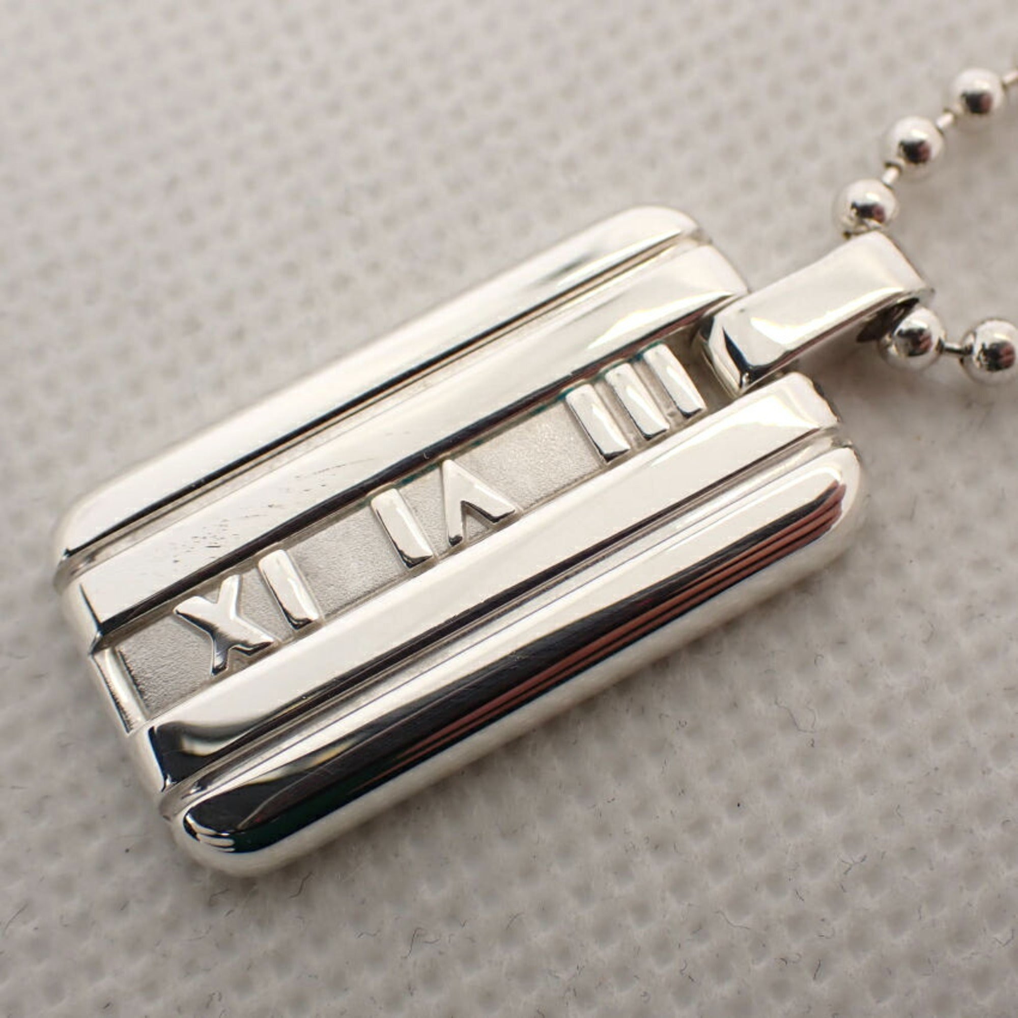 925 Atlas Pendant Necklace Y77617