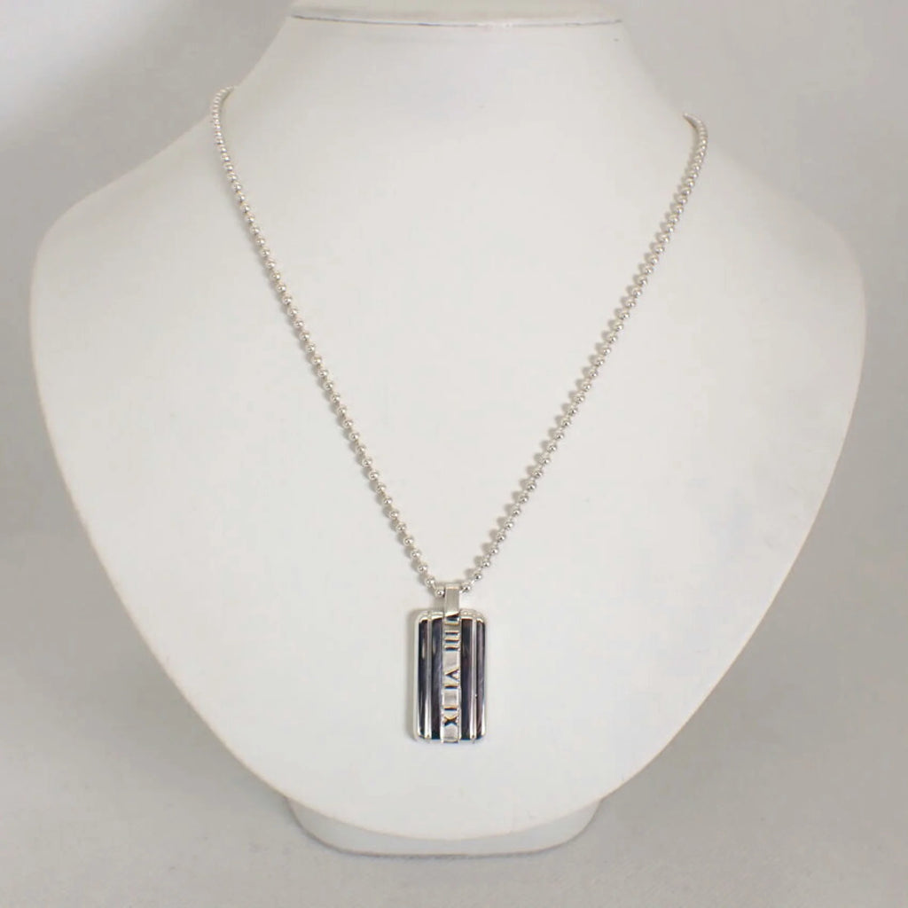 925 Atlas Pendant Necklace Y77617
