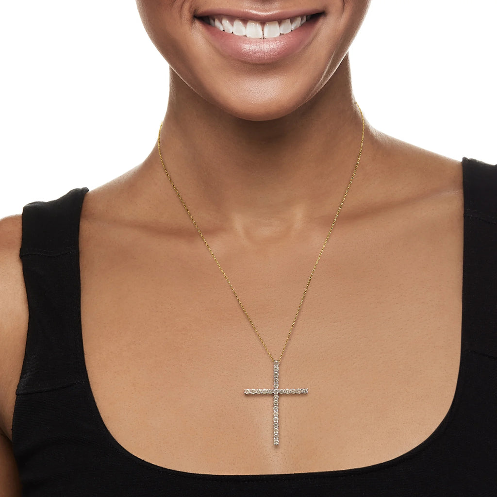 Diamond Cross Pendant Necklace in 14kt Yellow Gold Z366065
