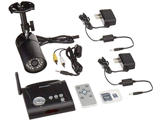 Indoor/Outdoor Digital Wireless Camera with 4 Channel DVR Y210118