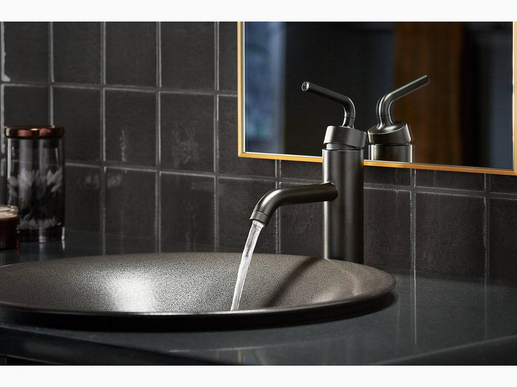 Single-Handle Bathroom Sink Faucet with Straight Lever Handle N702