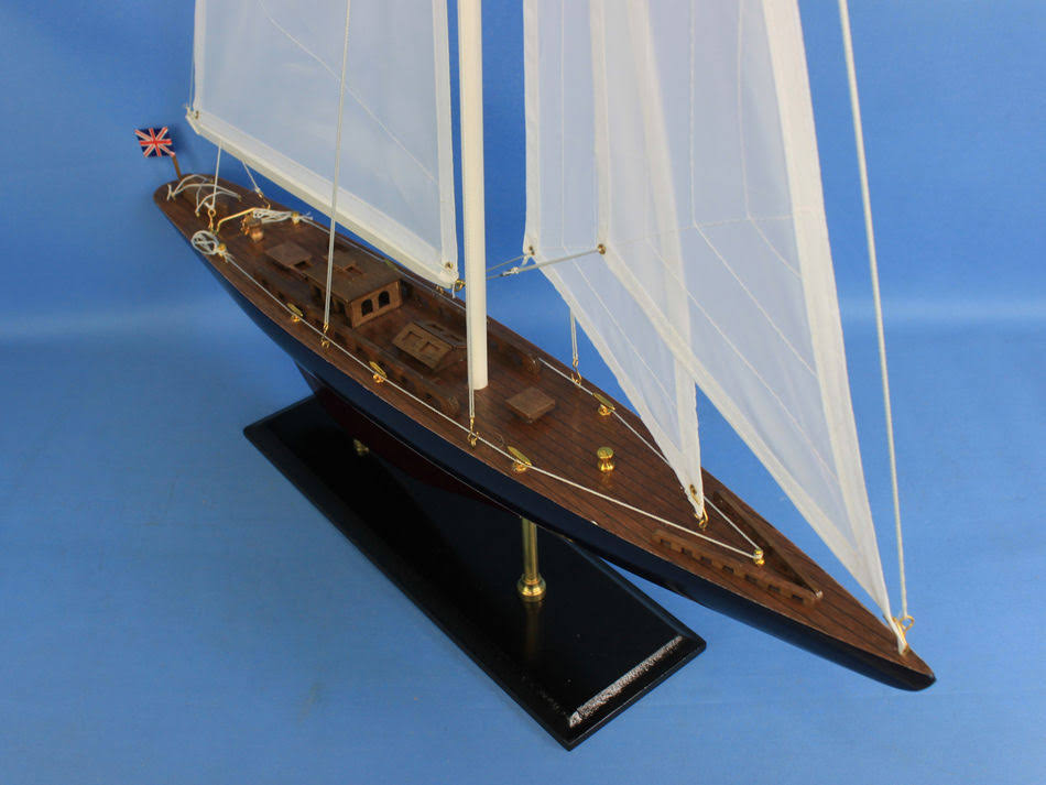 35x22 Wooden Model Sailing Yacht P220